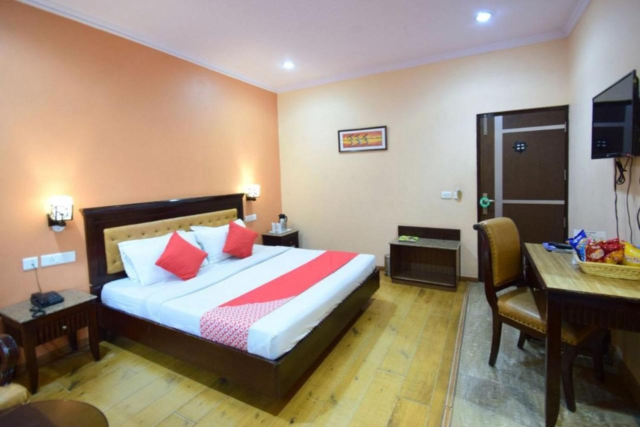 Goroomgo Marc Shimla Near Mall Road - Luxury Room - Excellent Service - Ample Parking - Best Hotel In Shimla Bagian luar foto